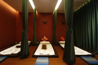 西安灞桥泰式按摩的被动瑜伽：当身体被折叠成诗